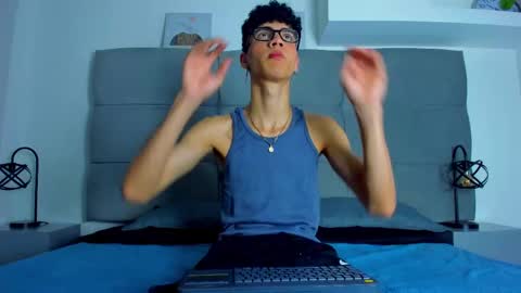  NeoRaptis  jhonatan  online show from 02-22-25, 07:58