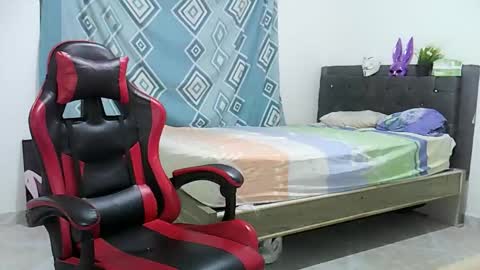 Snapshot of nerek_master chatting on 11-30-25, 11:42 nerek master online show from 11-30-25, 11:42