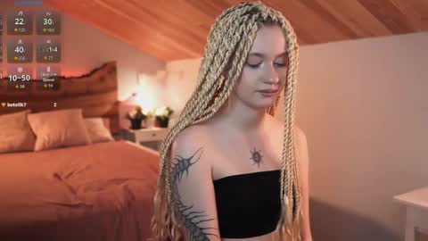 Snapshot of nerissa_xo chatting on 06-03-26, 11:46 Nerissa online show from 06-03-26, 11:46