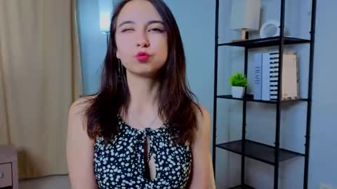 Snapshot of nerixalvire chatting on 05-24-26, 03:17 Emily online show from 05-24-26, 03:17