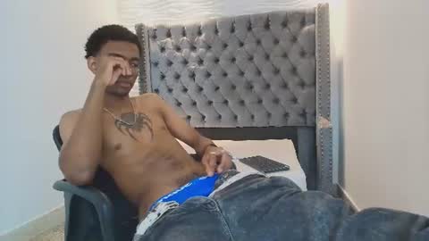 Snapshot of nero_reyd chatting on 06-16-26, 07:27 Nero online show from 06-16-26, 07:27