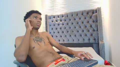Snapshot of nero_reyd chatting on 07-16-26, 07:20 Nero online show from 07-16-26, 07:20