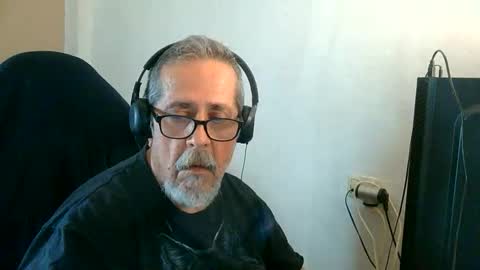Snapshot of neron401 chatting on 05-24-26, 07:02 neron401 online show from 05-24-26, 07:02