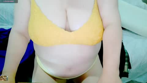 Snapshot of neslihan35 chatting on 07-19-26, 09:18 neslihan online show from 07-19-26, 09:18