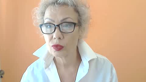 Snapshot of nessyjenixs chatting on 09-20-25, 07:20 NessyJenixs online show from 09-20-25, 07:20