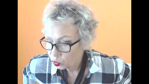 Snapshot of nessyjenixs chatting on 10-07-25, 08:11 NessyJenixs online show from 10-07-25, 08:11