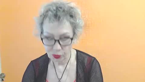 NessyJenixs online show from 03-31-26, 07:42
