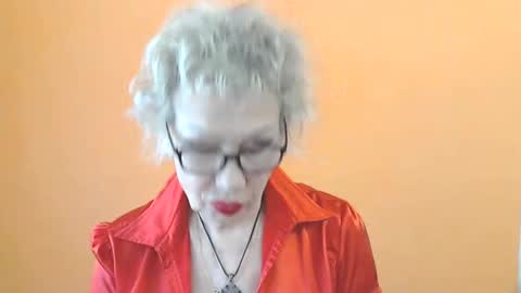 Snapshot of nessyjenixs chatting on 05-21-26, 08:10 NessyJenixs online show from 05-21-26, 08:10