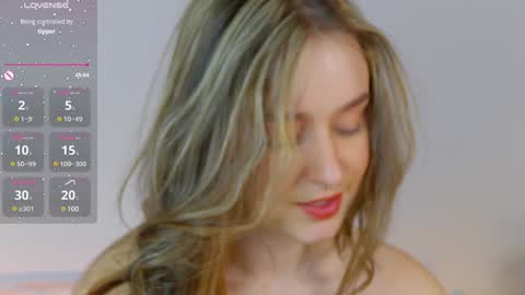 Snapshot of nestygrey chatting on 02-01-25, 03:30 Nesty online show from 02-01-25, 03:30