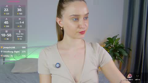 Snapshot of nestygrey chatting on 02-03-25, 03:09 Nesty online show from 02-03-25, 03:09