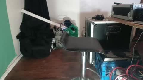 Snapshot of netgear70 chatting on 02-09-25, 01:00 netgear70 online show from 02-09-25, 01:00