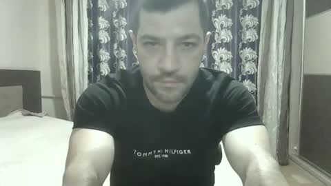 nevergetdown online show from 04-26-26, 08:50