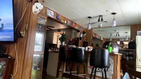 neversaynevrrr online show from 12-17-25, 06:25