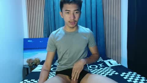 Snapshot of new_jersey_jay chatting on 11-30-25, 05:33 new_jersey_jay online show from 11-30-25, 05:33