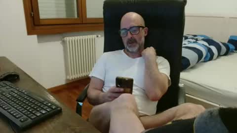 simi online show from 04-12-26, 04:06