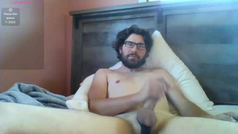 newaroundhere10 online show from 09-17-25, 07:04