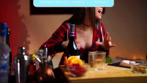 newchloe18 online show from 12-14-25, 08:02