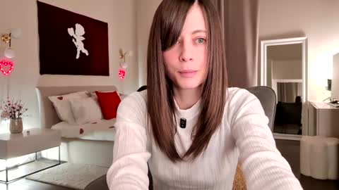 newchloe18 online show from 02-13-26, 08:16