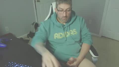 newevo online show from 04-21-26, 02:01