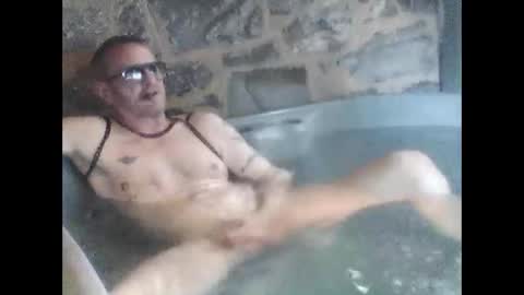 Snapshot of newfun11 chatting on 09-28-25, 07:19 newfun11 online show from 09-28-25, 07:19