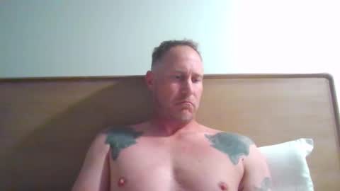 Snapshot of newportman1030 chatting on 03-01-25, 01:53 amandandhisgirl online show from 03-01-25, 01:53