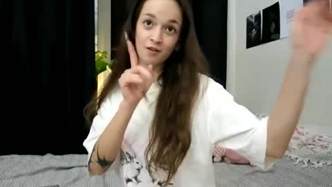Snapshot of newproject_ chatting on 11-26-25, 03:24 Nova online show from 11-26-25, 03:24
