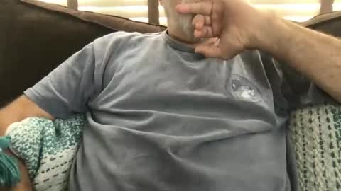 newtman68 online show from 10-20-25, 01:11