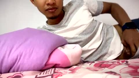 newzex66 online show from 10-14-25, 07:42