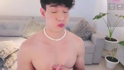 Snapshot of neythan__blaze chatting on 10-04-25, 07:45 online show from 10-04-25, 07:45