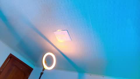  Angie   Instagram  angie julianac add me online show from 02-14-26, 12:51