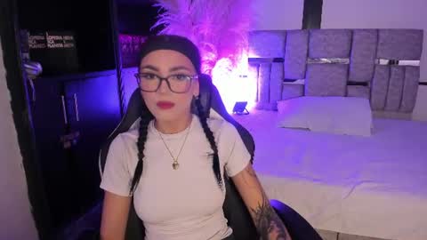 nezukoo_1 online show from 06-10-26, 10:41
