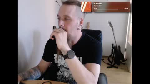 Snapshot of nezvers chatting on 06-17-26, 03:24 YouPick online show from 06-17-26, 03:24
