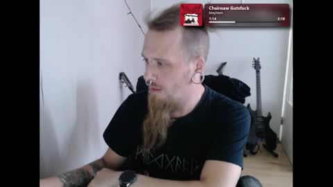 Snapshot of nezvers chatting on 07-06-26, 02:36 YouPick online show from 07-06-26, 02:36