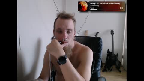 Snapshot of nezvers chatting on 07-31-26, 04:28 YouPick online show from 07-31-26, 04:28
