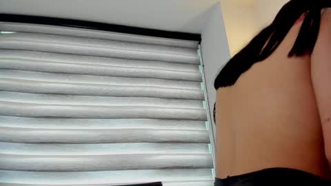 laura  online show from 01-04-25, 05:16