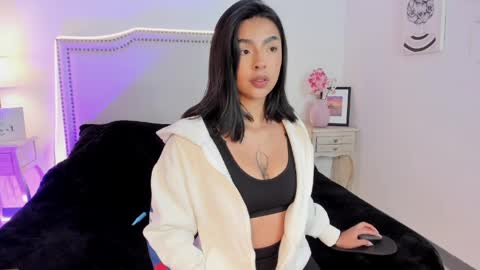 Nia Malkova online show from 04-06-26, 10:05