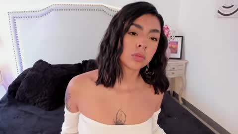 Nia Malkova online show from 04-14-26, 04:24