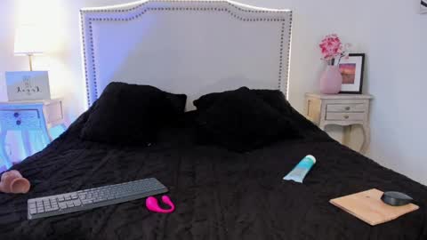 Nia Malkova online show from 04-23-26, 12:29