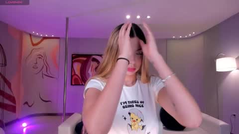 SQUIRTER DOLL    online show from 12-20-25, 05:20