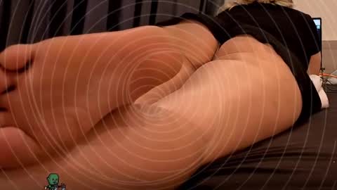 Kim online show from 04-18-26, 06:39