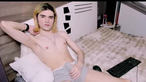 Nick PVT is open FanslyTwitter - Nic kycb online show from 03-17-26, 01:03