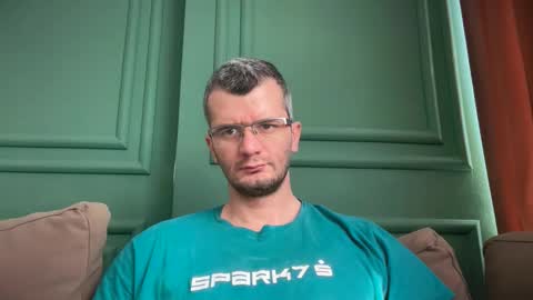 nicck_990 online show from 04-28-26, 06:51