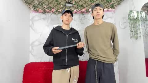 Snapshot of nice_boys11 chatting on 05-18-26, 01:06 nice_boys11 online show from 05-18-26, 01:06