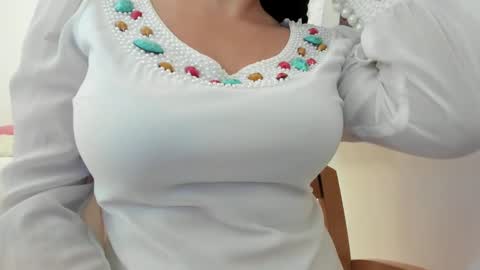 Snapshot of nicebrown chatting on 03-05-25, 12:49 Sfora online show from 03-05-25, 12:49