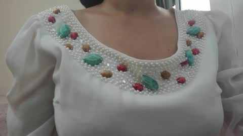 Snapshot of nicebrown chatting on 10-29-25, 10:39 Sfora online show from 10-29-25, 10:39