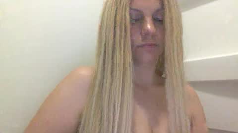 Amber online show from 02-24-26, 05:38