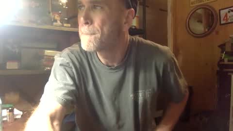 Snapshot of nicedickdave77 chatting on 05-08-26, 08:25 nicedickdave77 online show from 05-08-26, 08:25