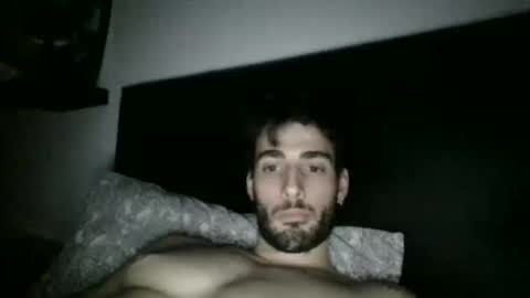 Snapshot of nicegguy9826 chatting on 03-12-26, 01:17 nicegguy9826 online show from 03-12-26, 01:17