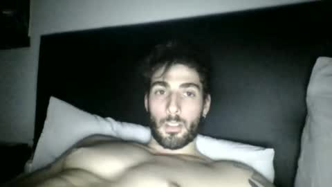 Snapshot of nicegguy9826 chatting on 03-19-26, 01:59 nicegguy9826 online show from 03-19-26, 01:59