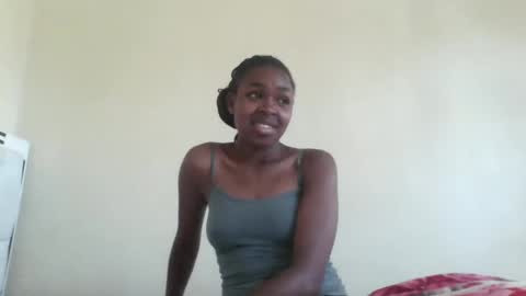 Snapshot of nicemillow chatting on 12-13-24, 01:01 nicemillow online show from 12-13-24, 01:01